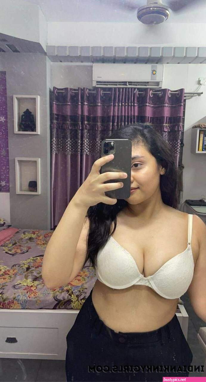 sexy india plus size with naked big boobs and thighs