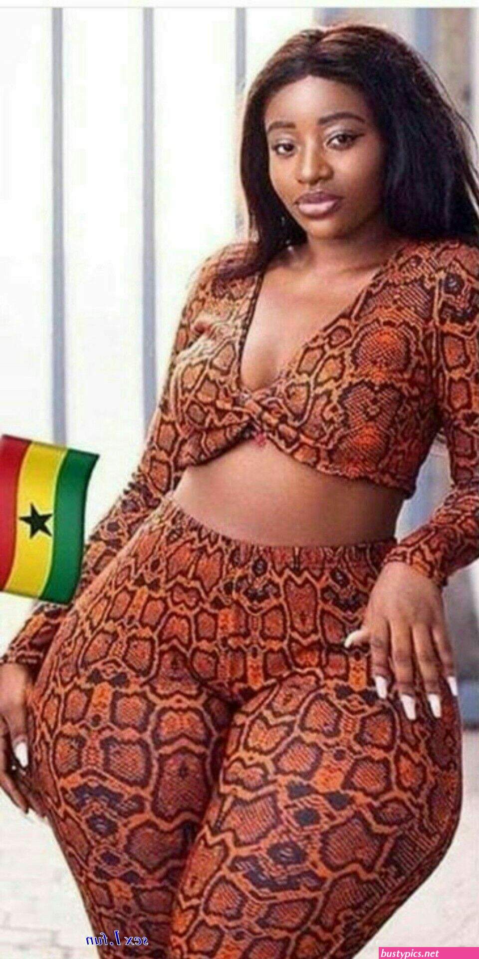 sexy india plus size with naked big boobs and thighs