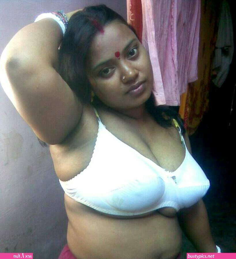 akkul nude photos