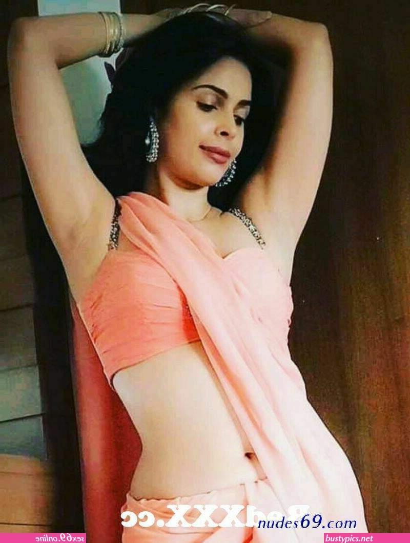 aunty saree blouse big boobs images hd
