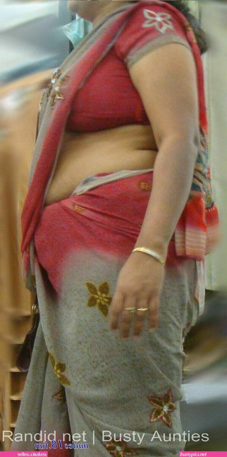 aunty saree blouse big boobs images hd