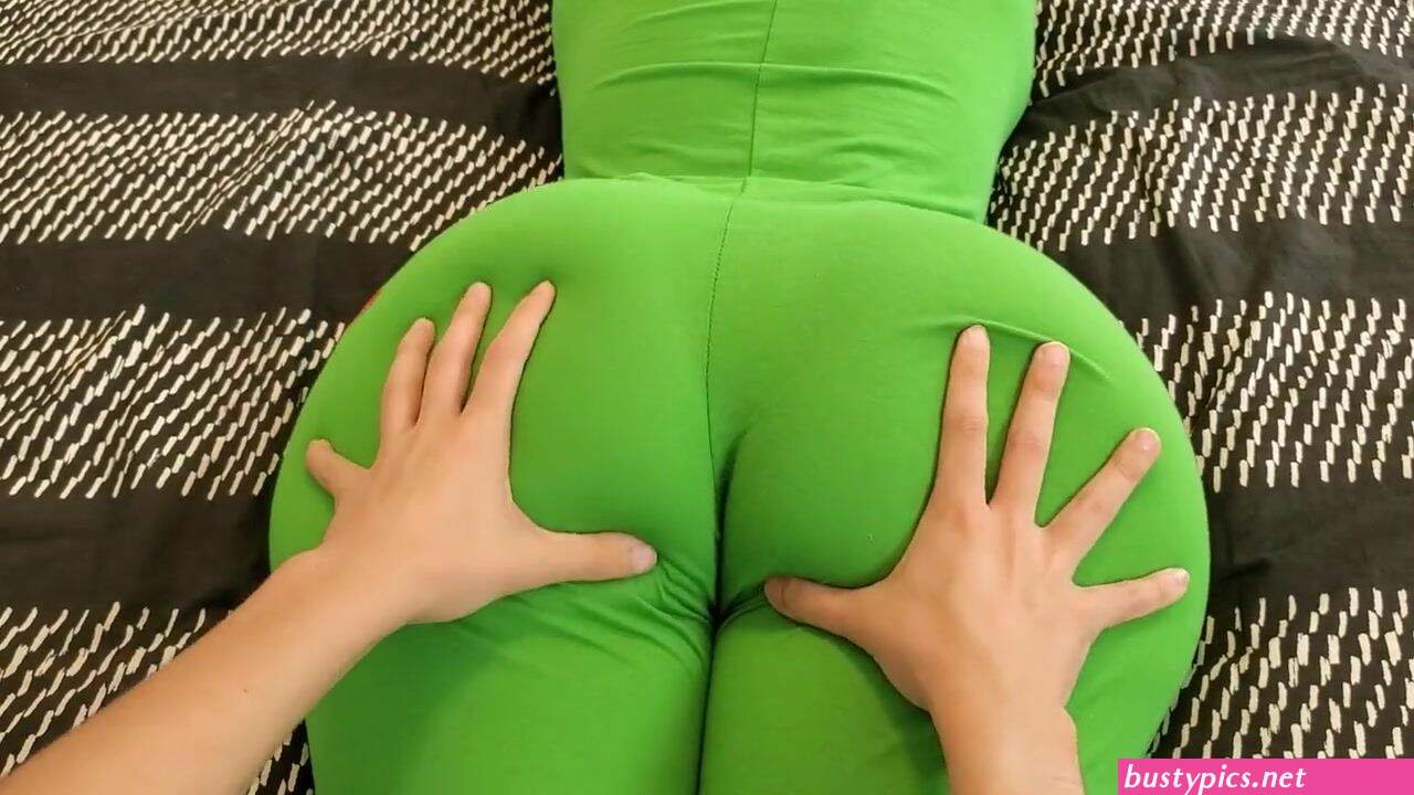crystal lust fingers pussy infront of you