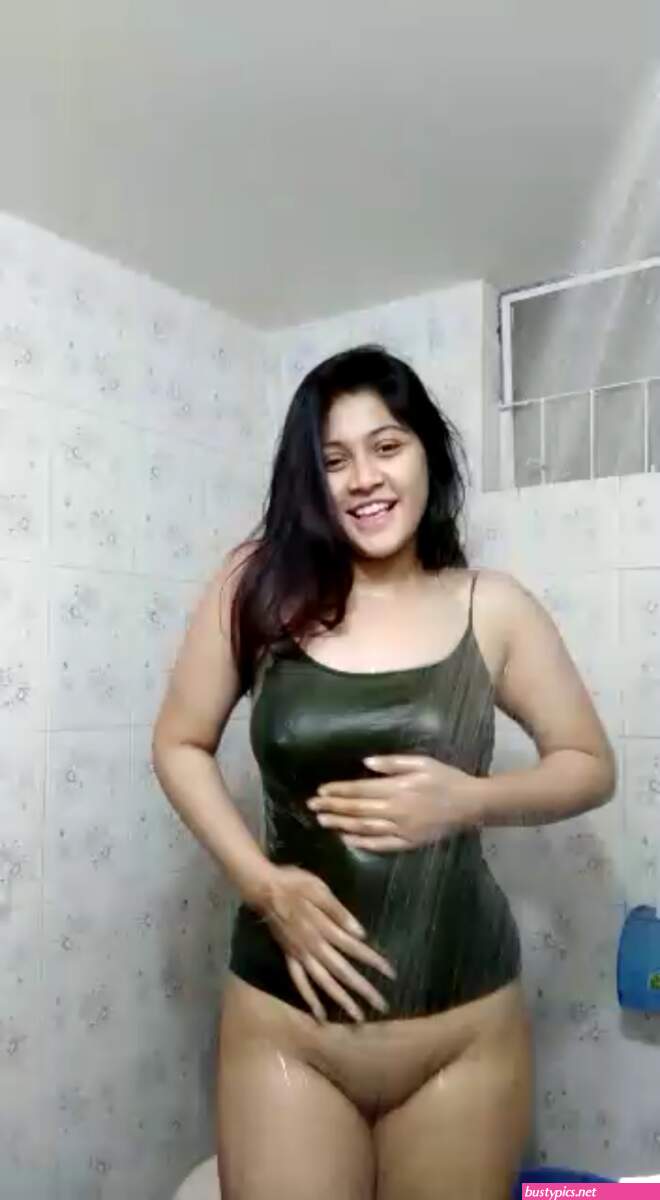 desi girl naked pic