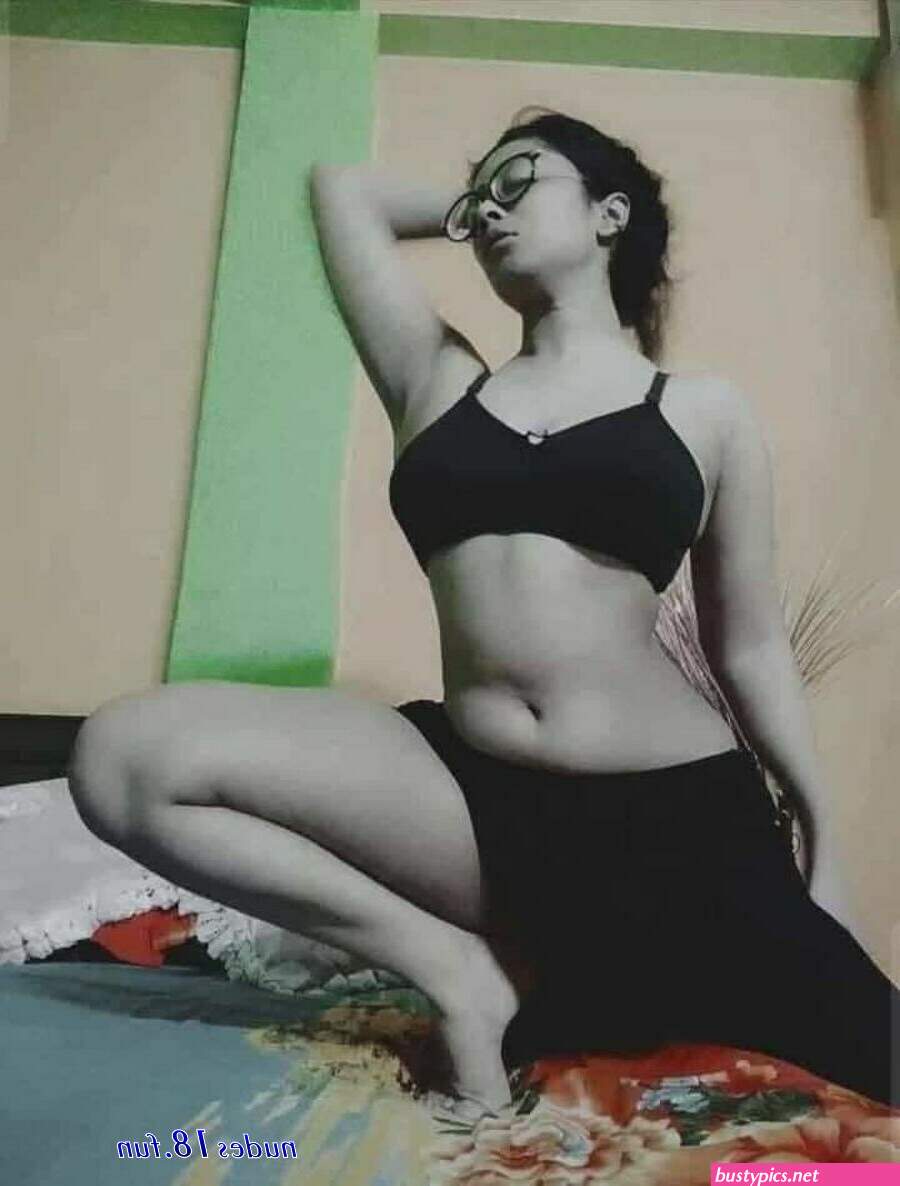 desi girl naked pic