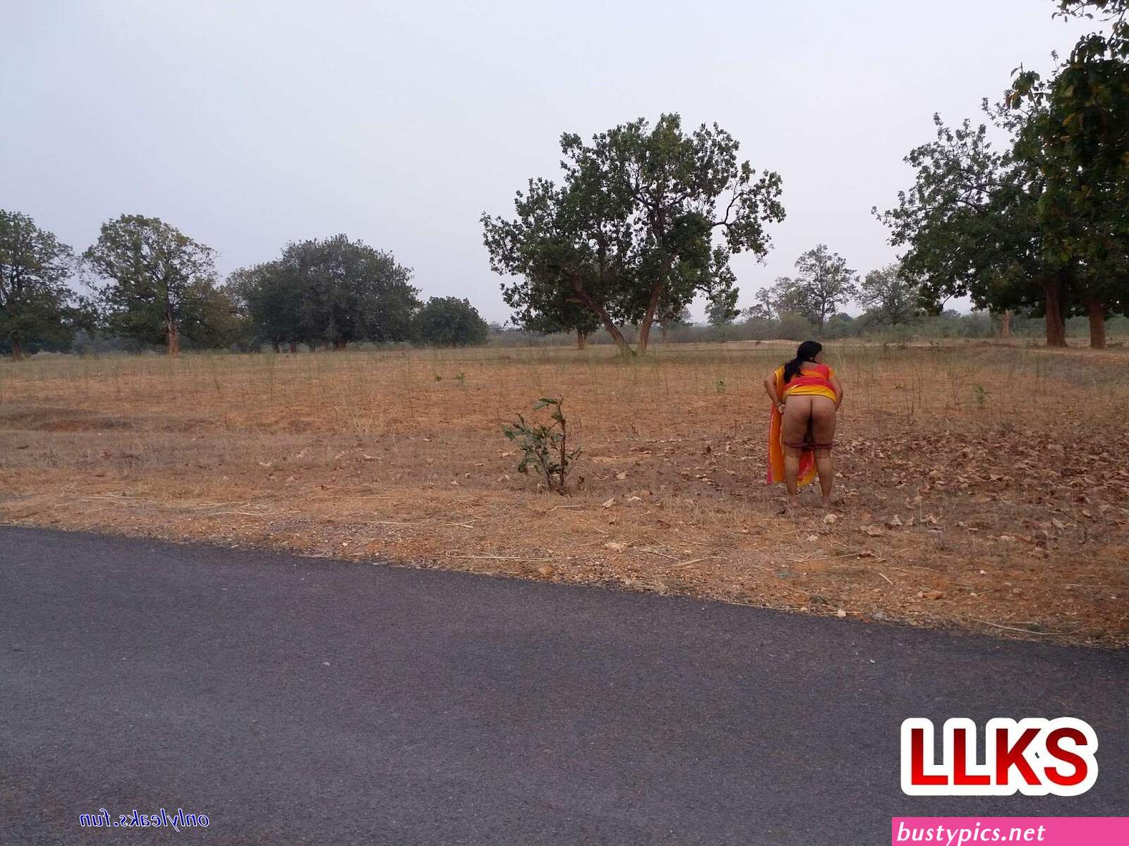desi village girl outdoor nude leaked images