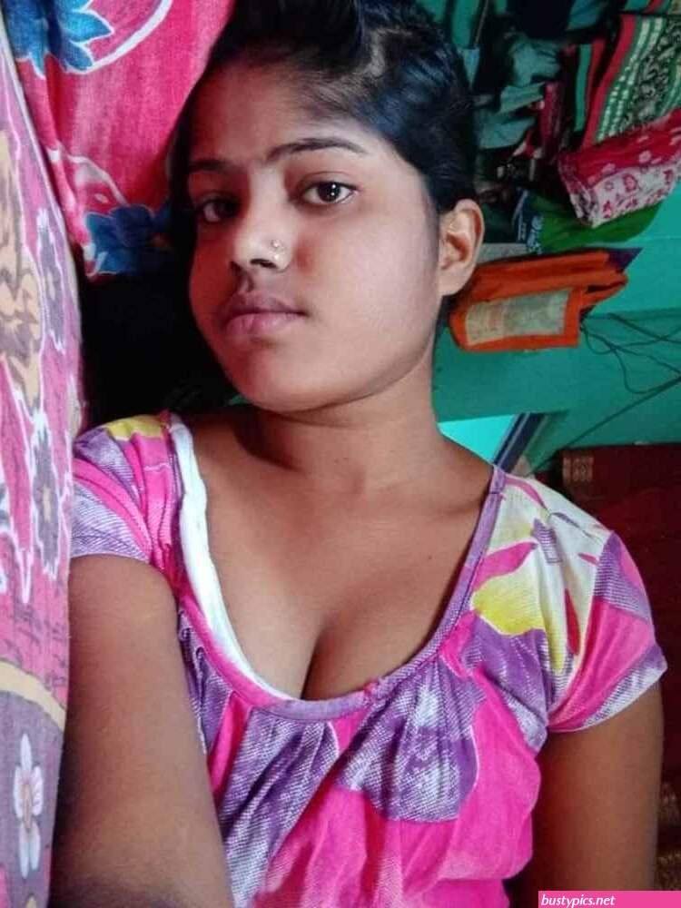desi village teen bath nude pic