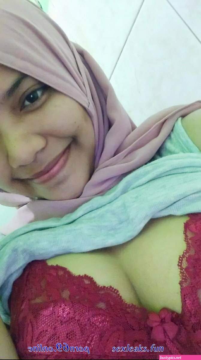 memek hijab semok