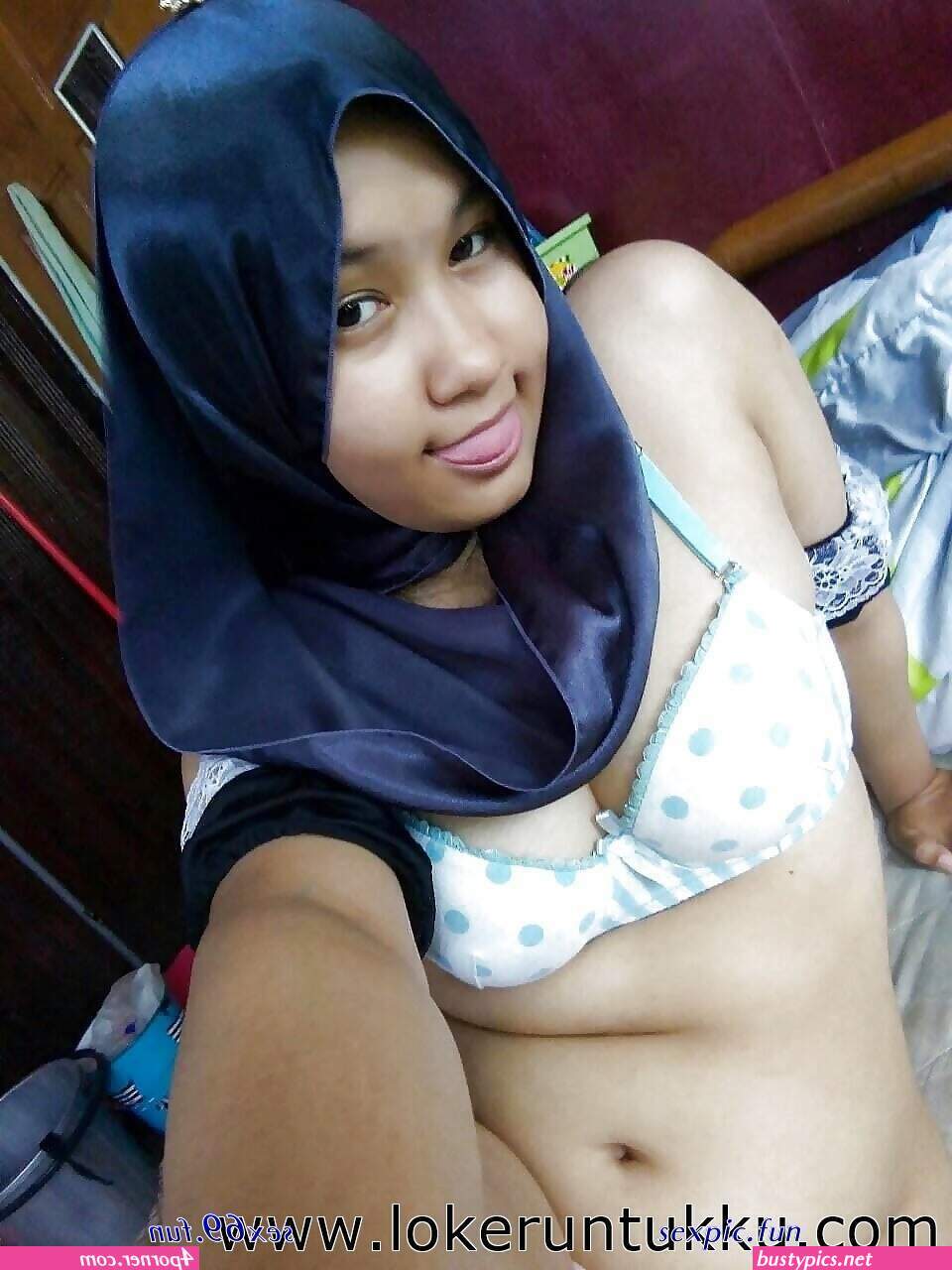 memek hijab semok