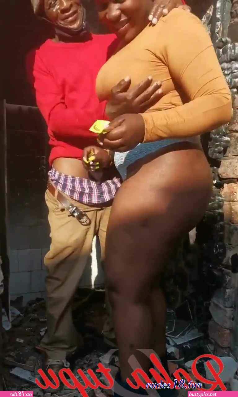 naked nigerian mom pussy