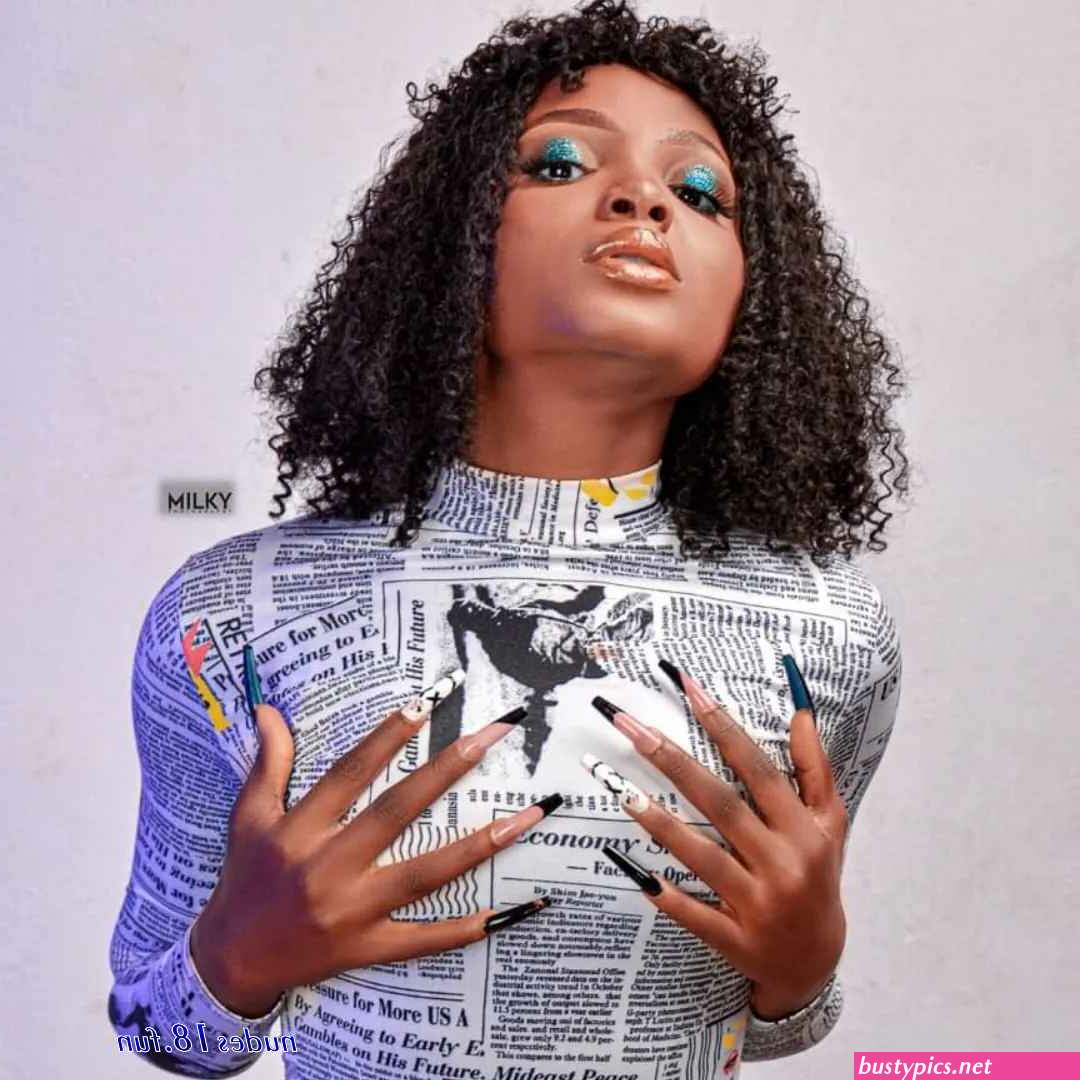 nigeri student expose nudes pics