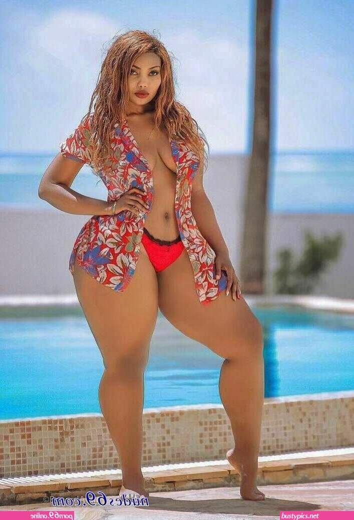 tz nude booty