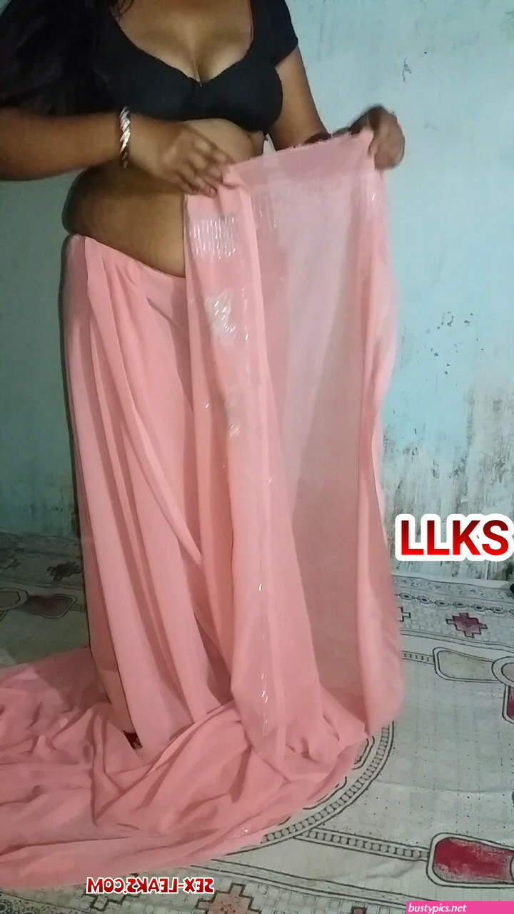 village saree sex image