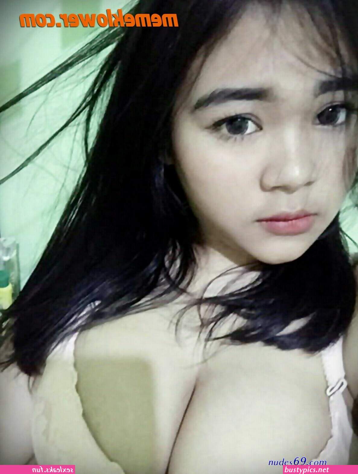 abg bugil payudara bulat montok