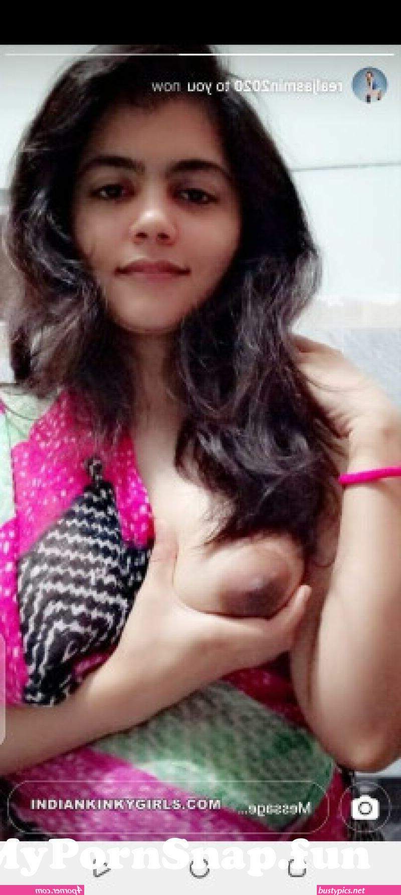 beautiful cute boobs girls selfies