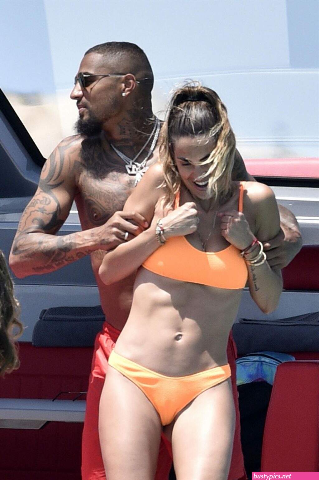 gallery hot pussy bikini