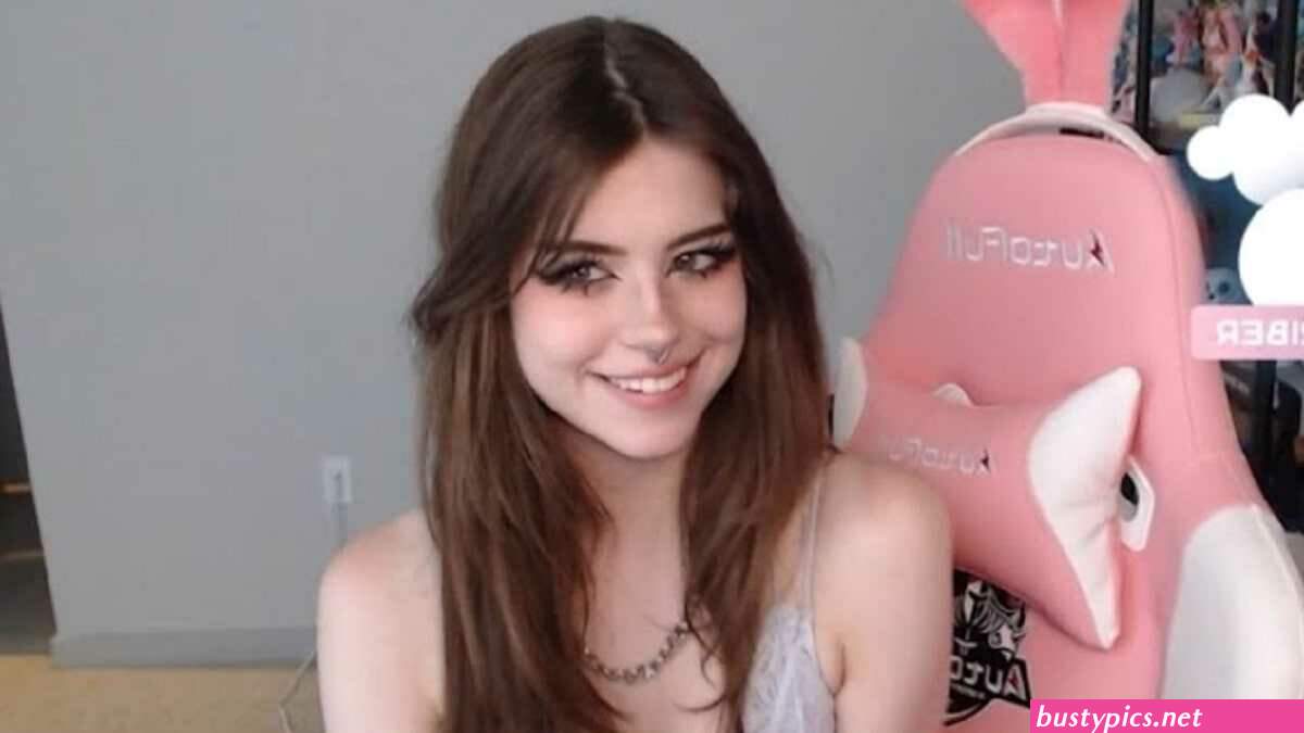 hannahowo onlyfans pic update