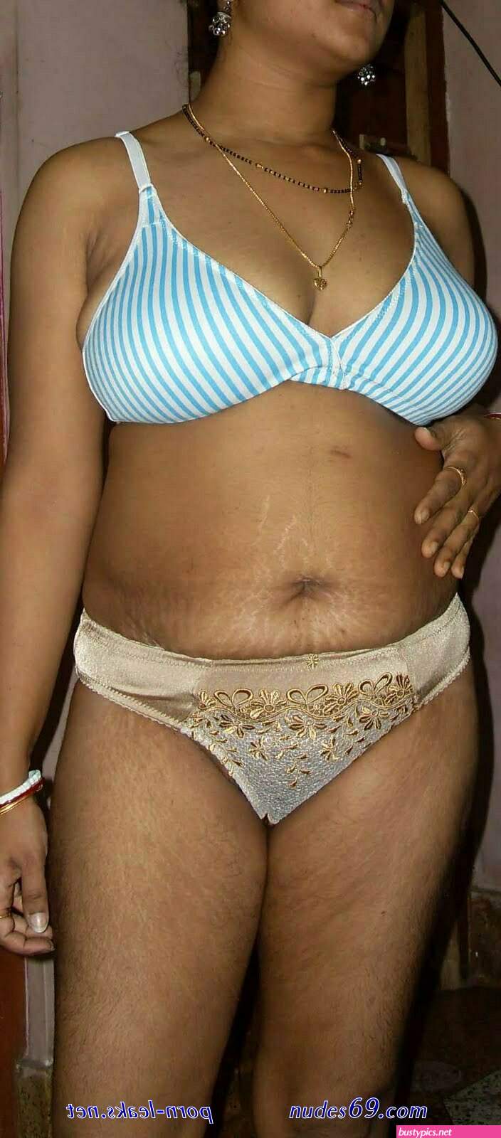 indian aunty pantys images
