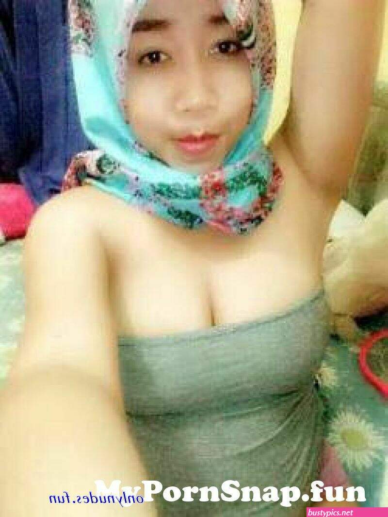 jilbab memek porn