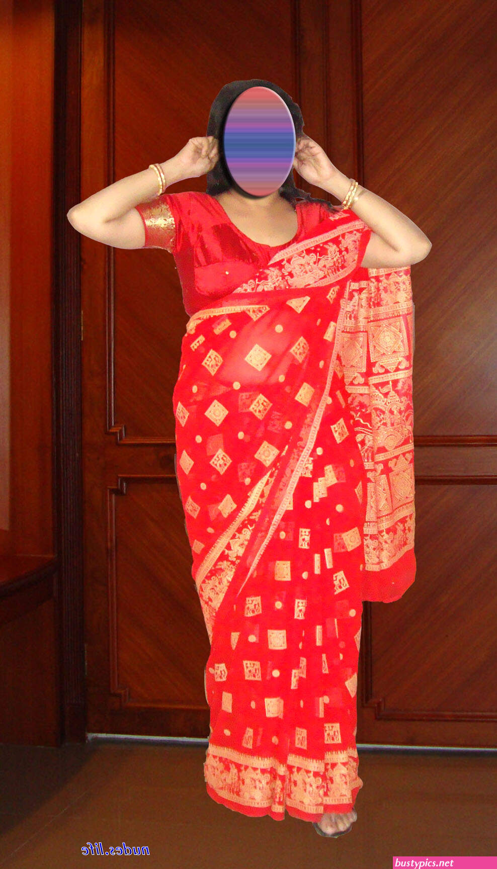 mallu local auntys saree back pics