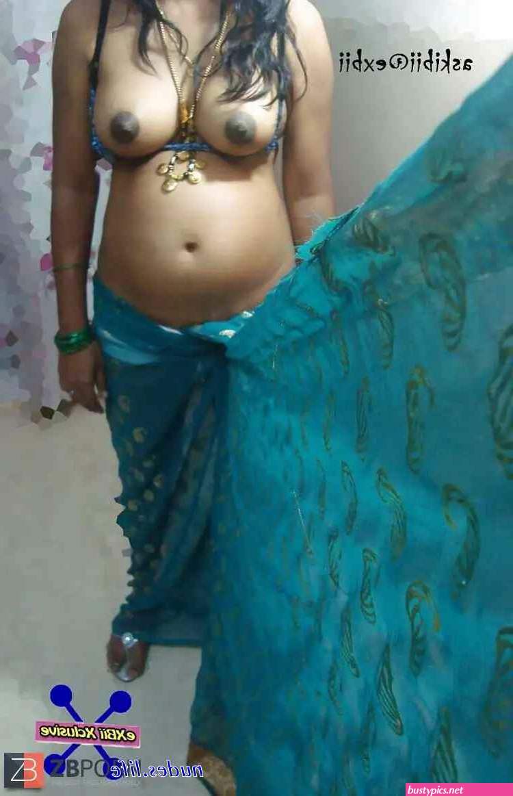 mallu local auntys saree back pics