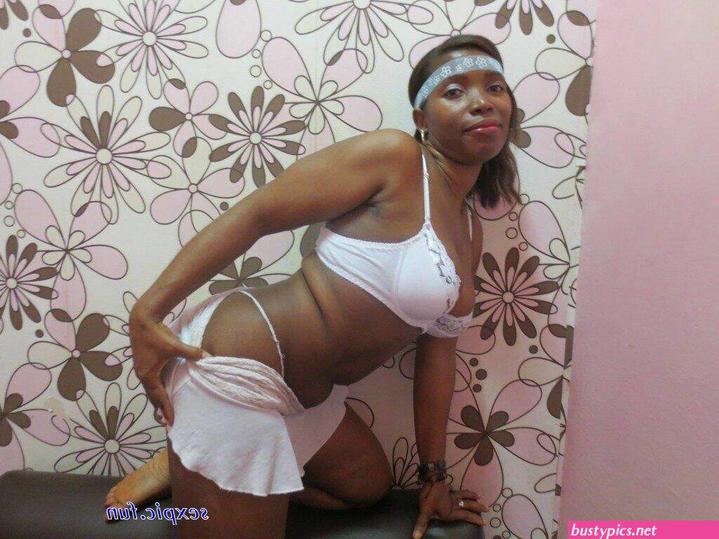 naked sugarmummy big pussy in somalia onlyfans leaks