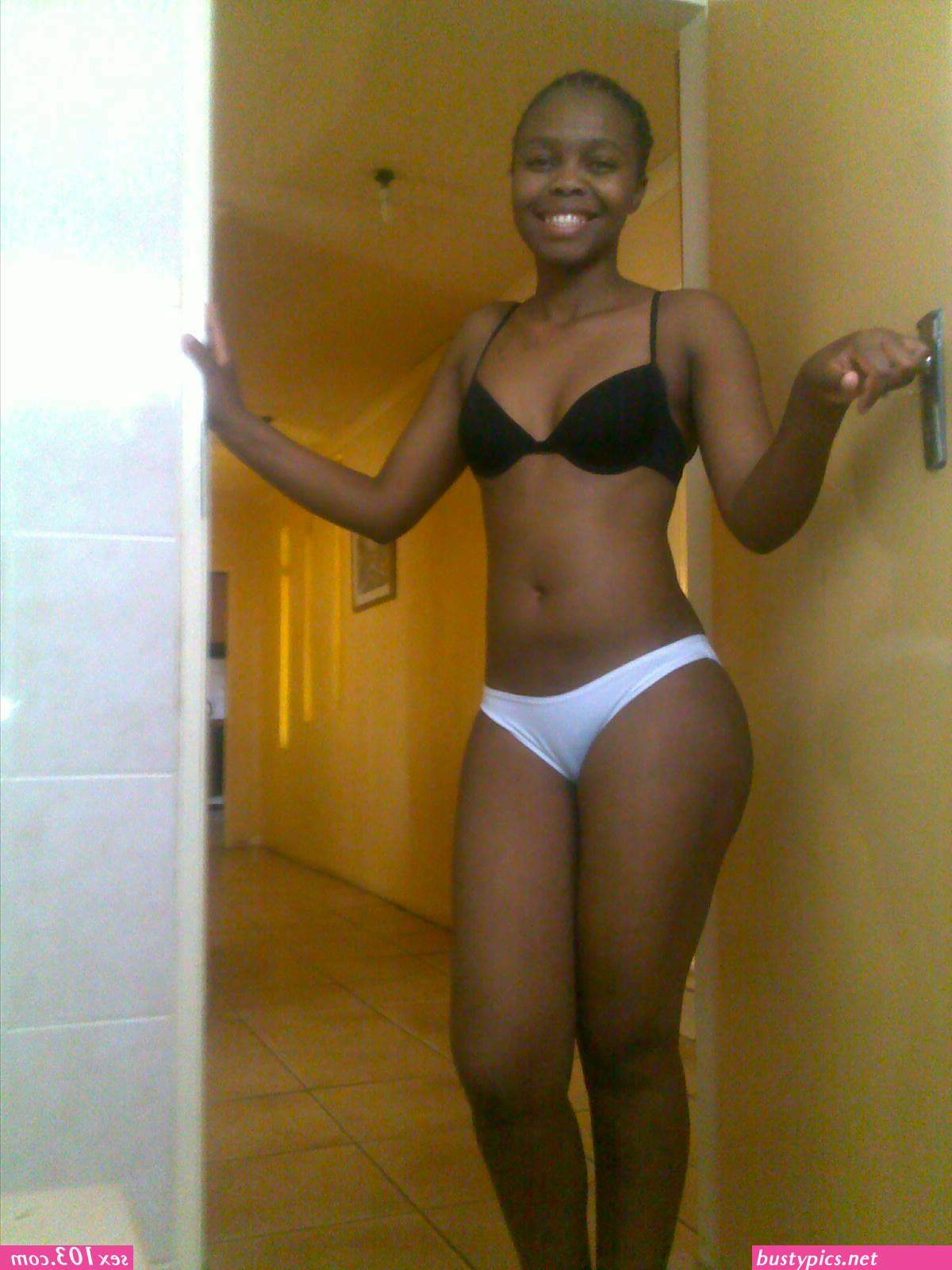 naked zulu girl