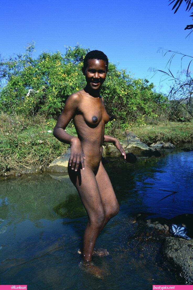 naked zulu girl