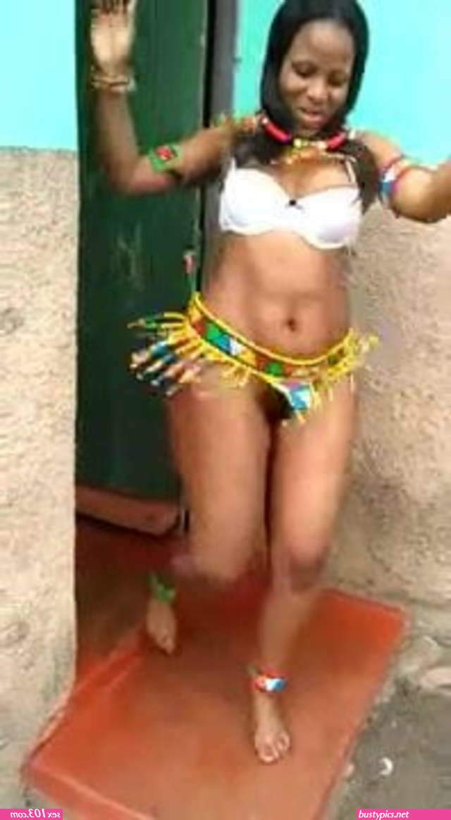 naked zulu girl