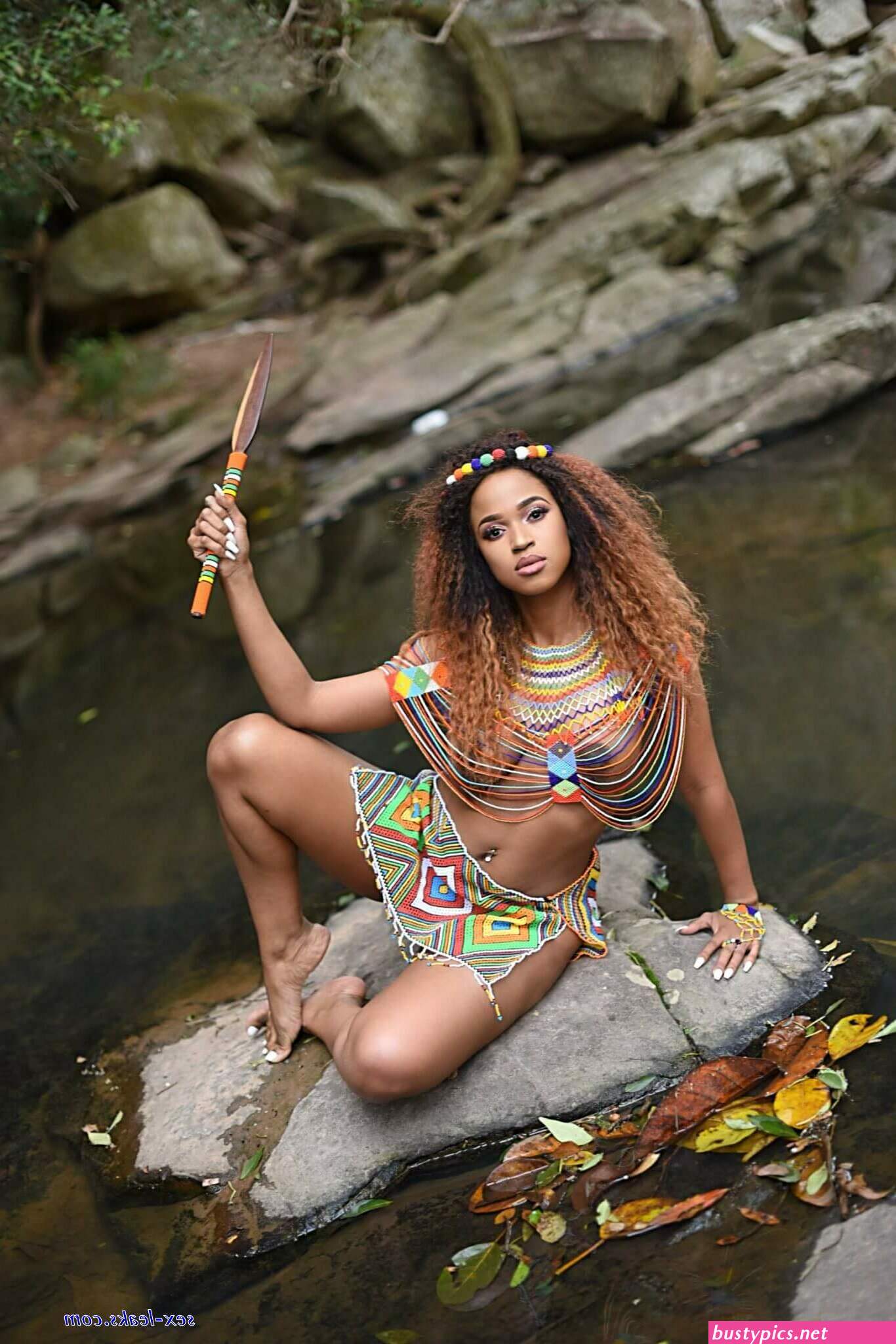 naked zulu girl