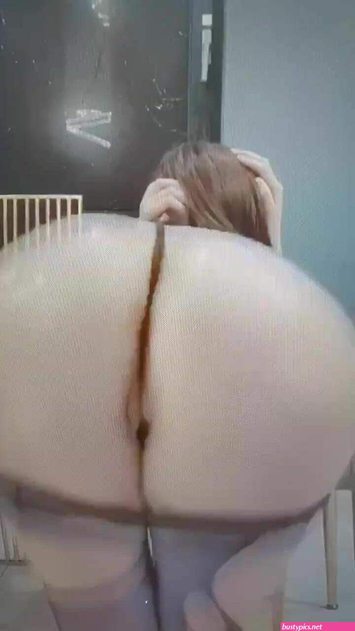 xxapple naked