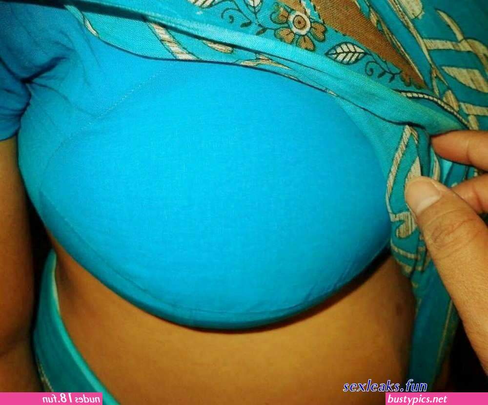desi saree aunty nude