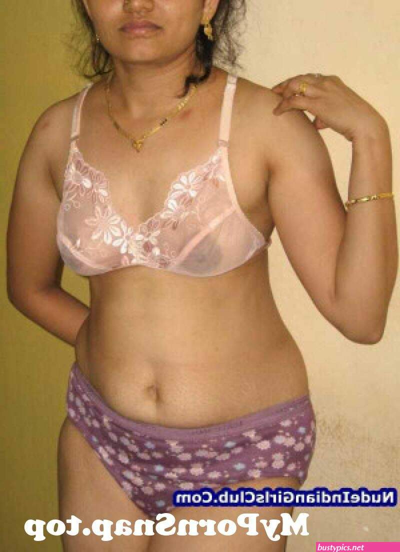 desi saree aunty nude