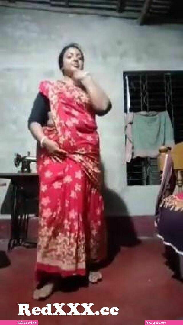 desi saree aunty nude