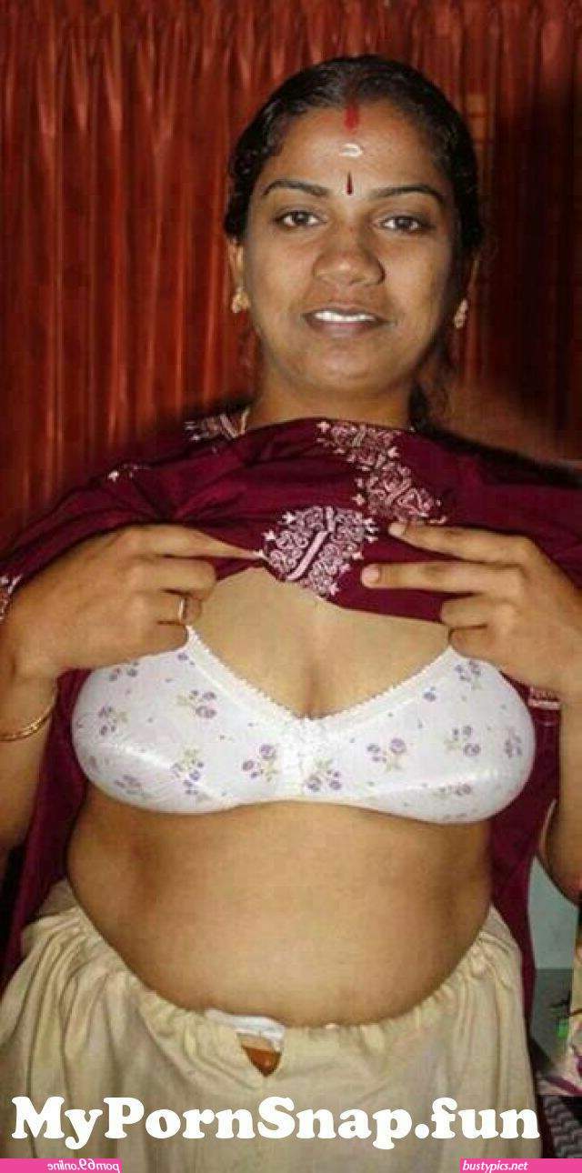 desi saree aunty nude