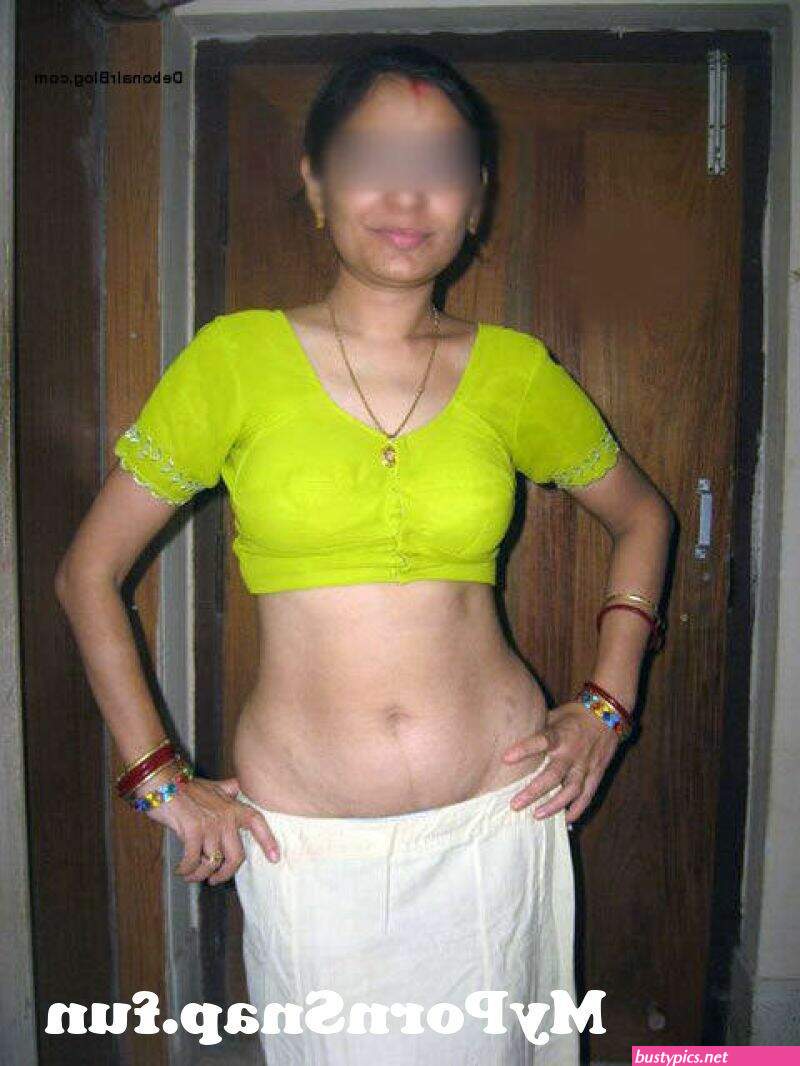 desi saree aunty nude