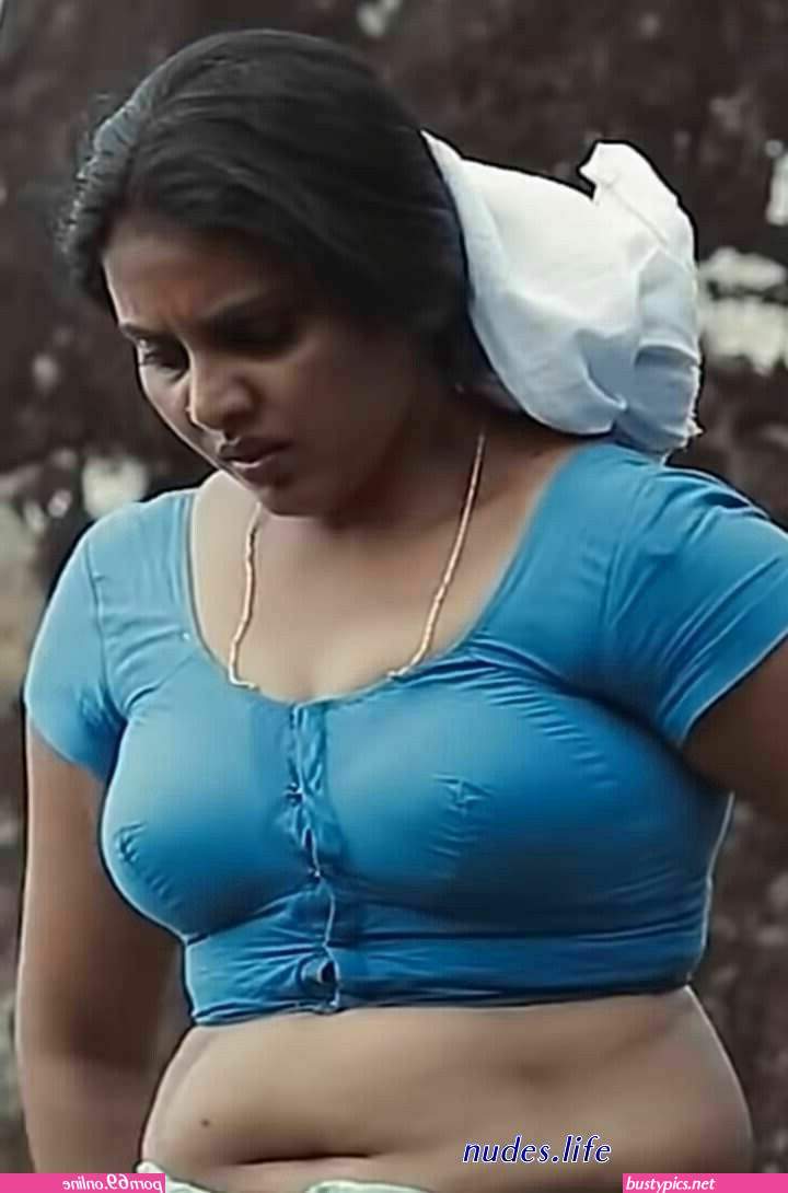 hot aunty boobs in sexy