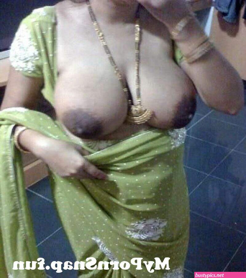 hot aunty boobs in sexy