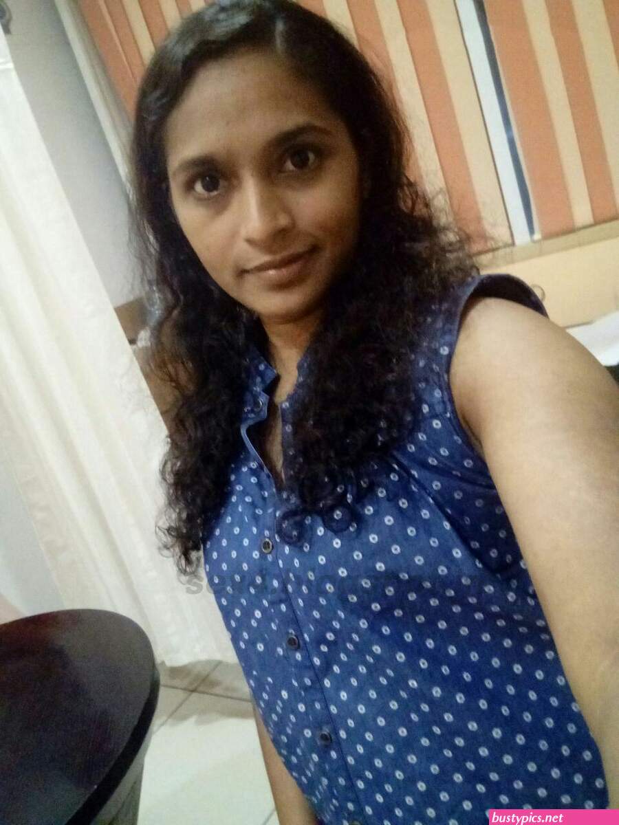 indian aunty hairy boobs photos