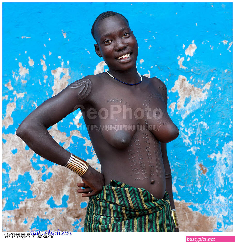 naked village in africa pic