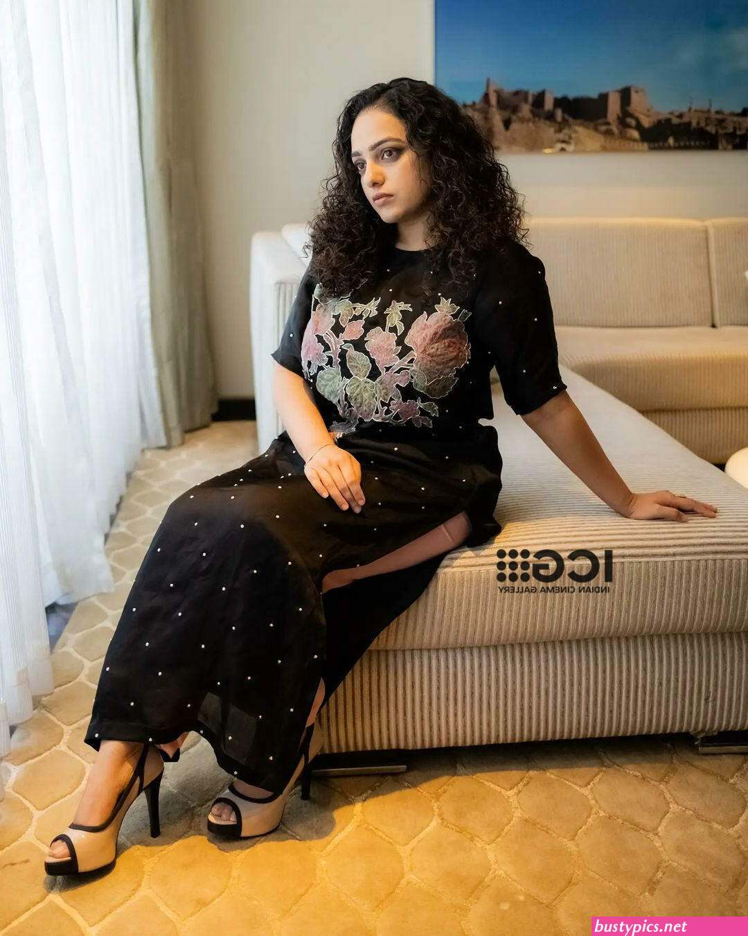 nithya menon curvy body images