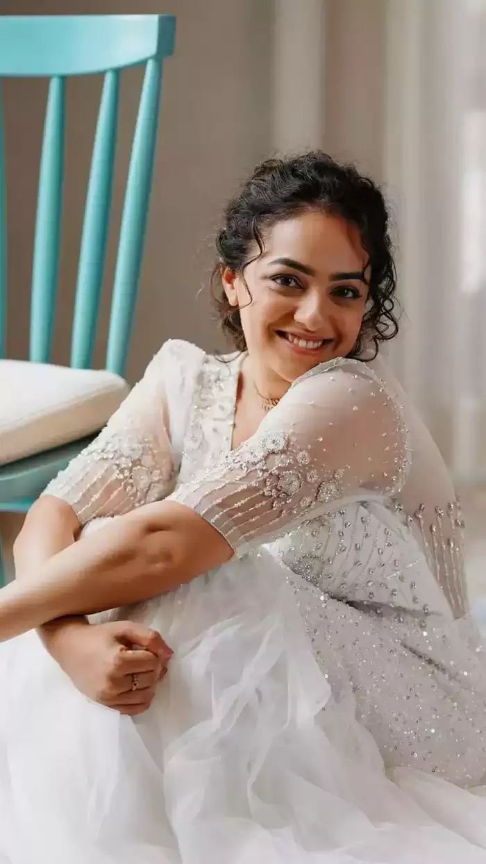 nithya menon curvy body images