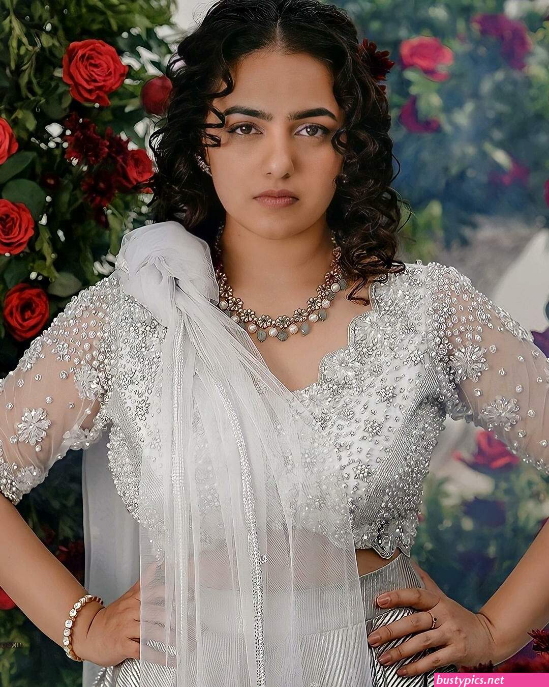 nithya menon curvy body images