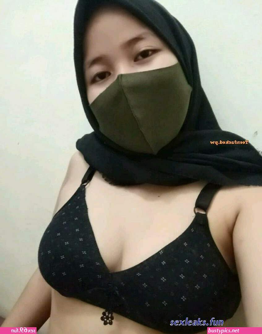 foto bugil lubang memek cewek jilbab