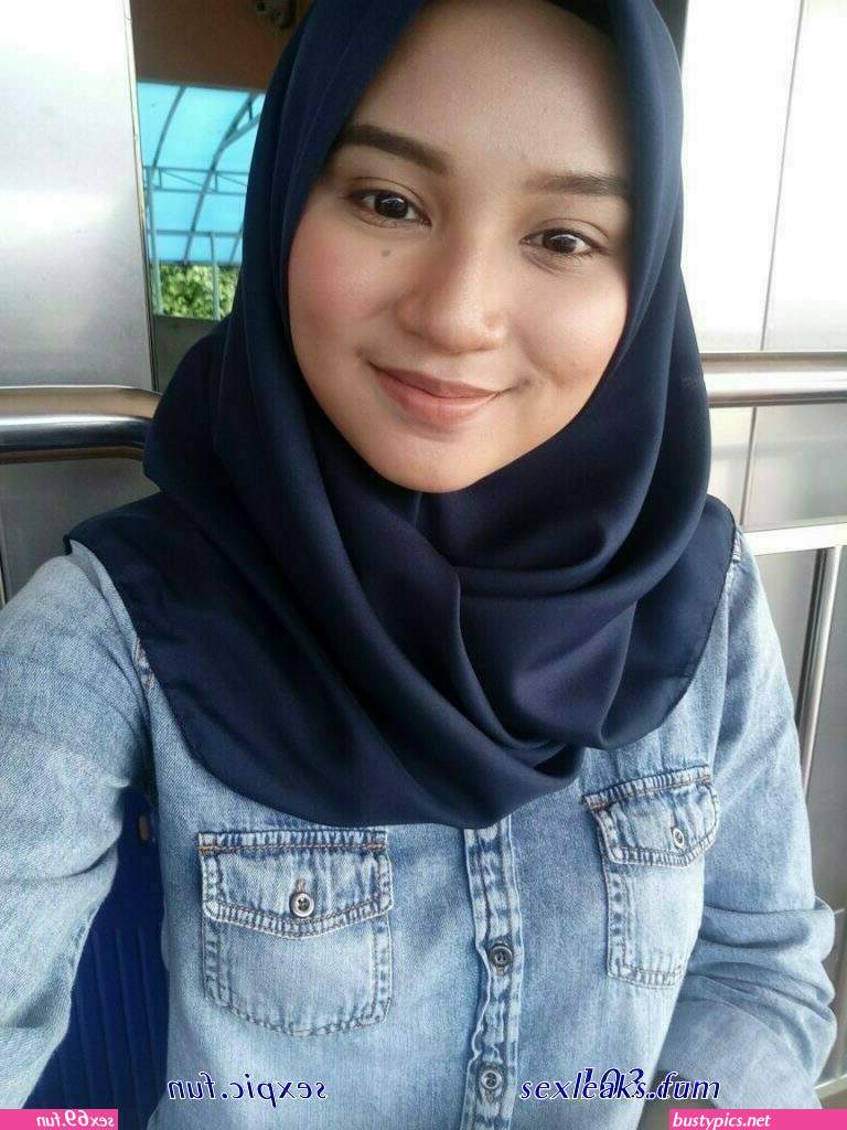 foto bugil lubang memek cewek jilbab