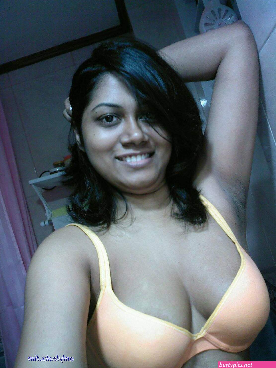 nipple slip desi india real