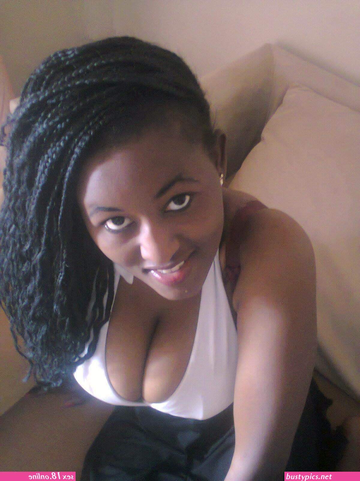 beautiful kenyan sex booty in skirt