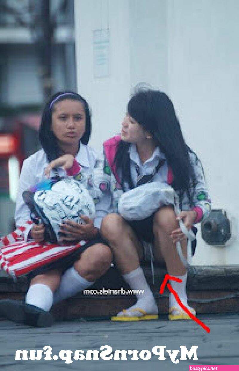 cewek sma pamer cd