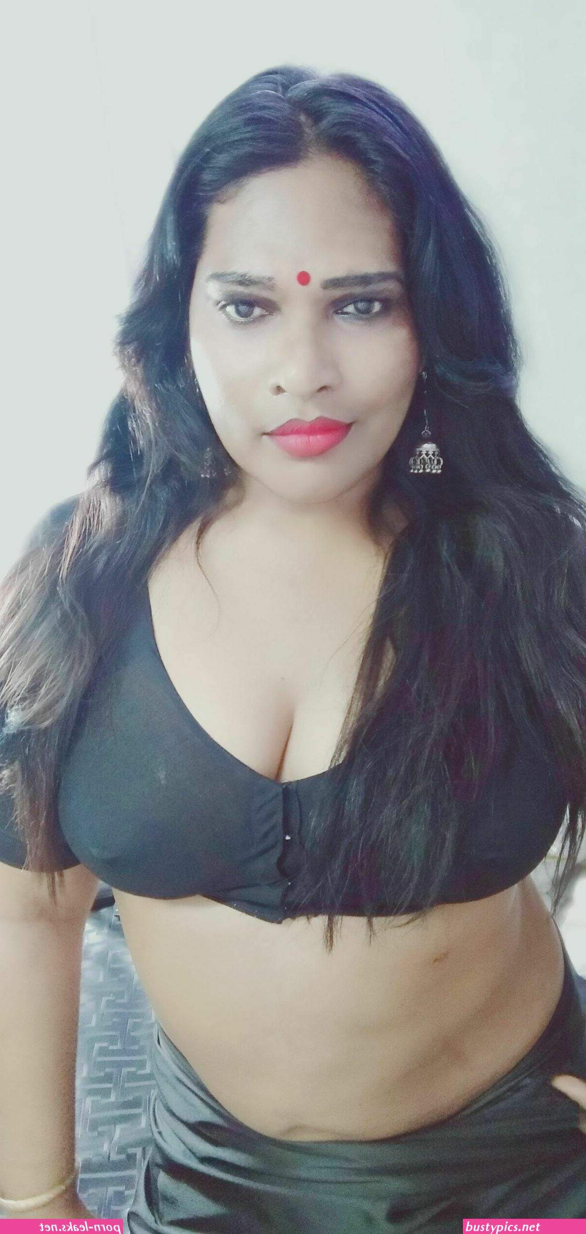 desi only fans gallery