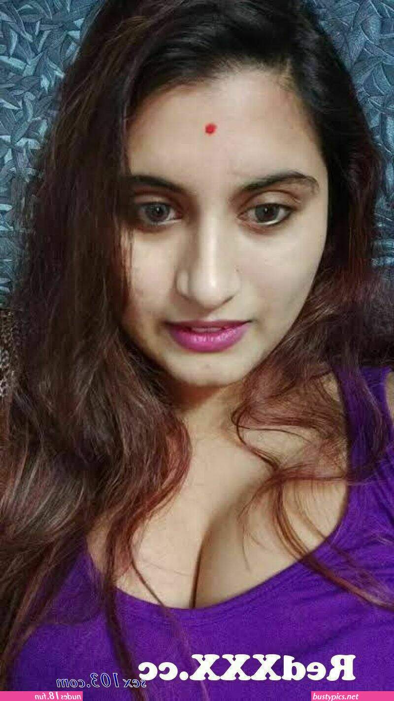 desi only fans gallery