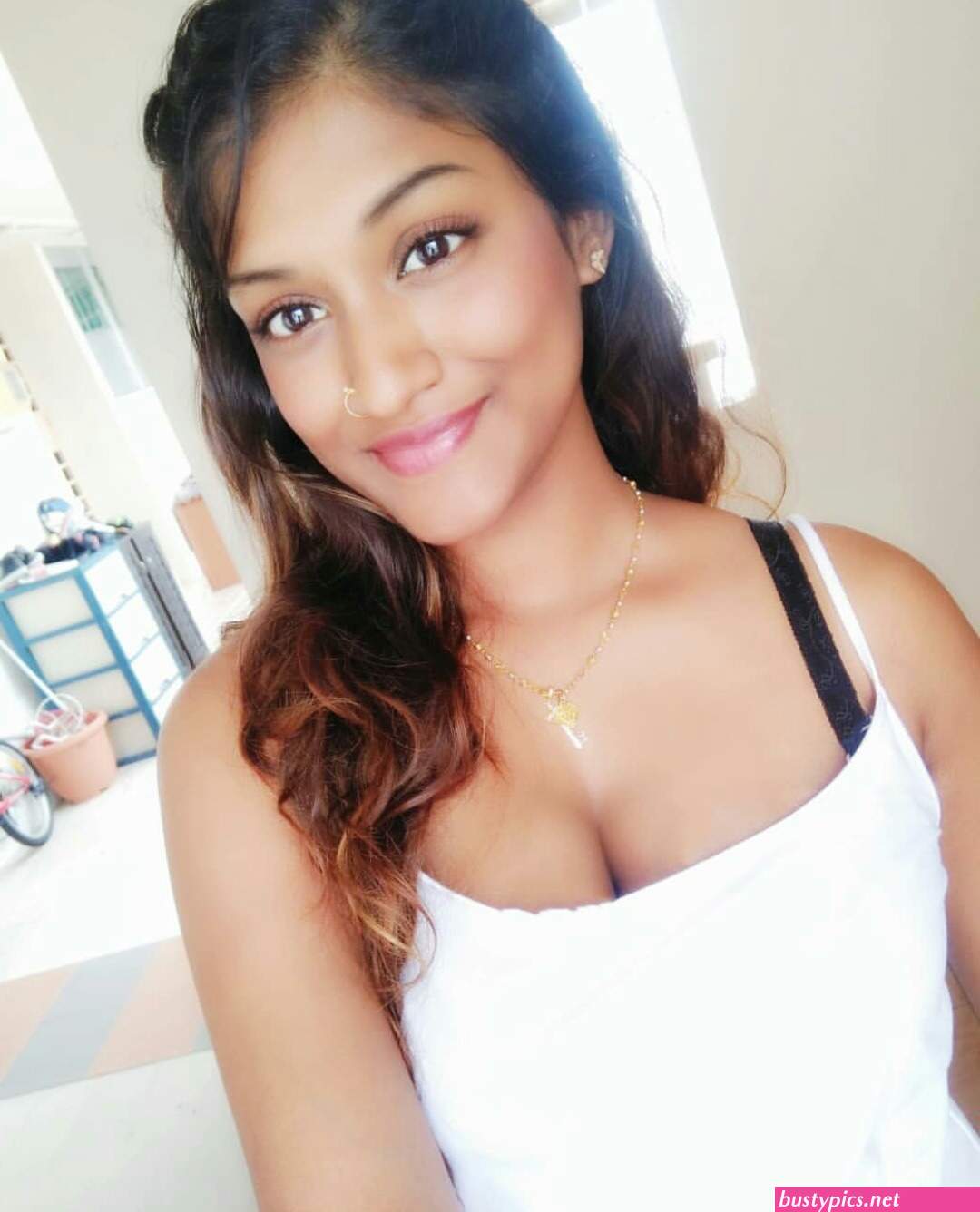 indian nri girl nude photos